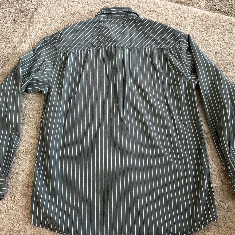 Old Navy Vintage Fit Striped Button Down Shirt Mens Small Green White - Picture 2 of 3
